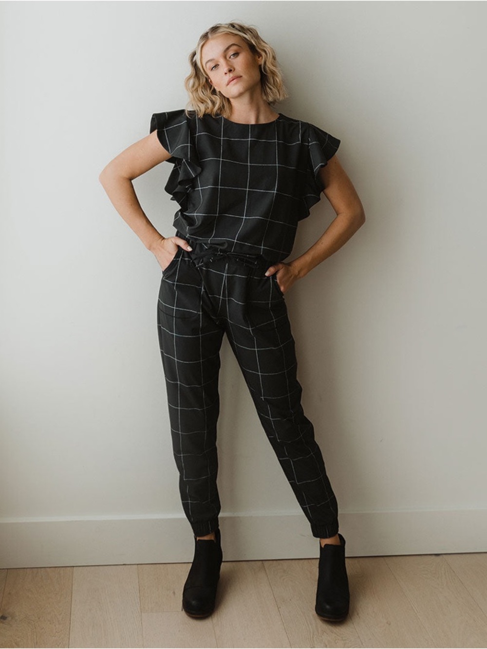 NWT Albion 9 To 9 Jumpsuit Ruffle Sleeve Comfy Cute In Black Windowpane Size S